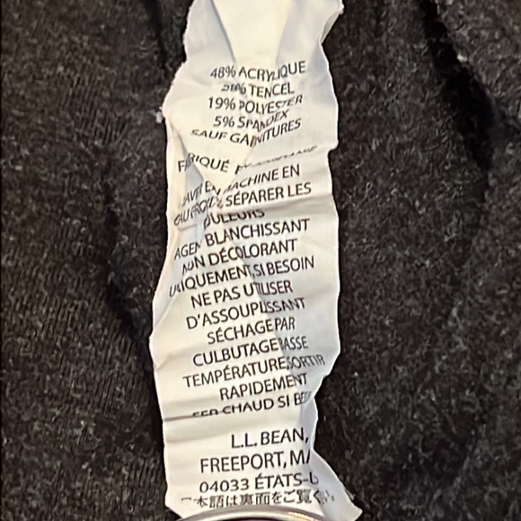 L.L. Bean Misses Medium Regular pullover Top - Picture 7 of 7